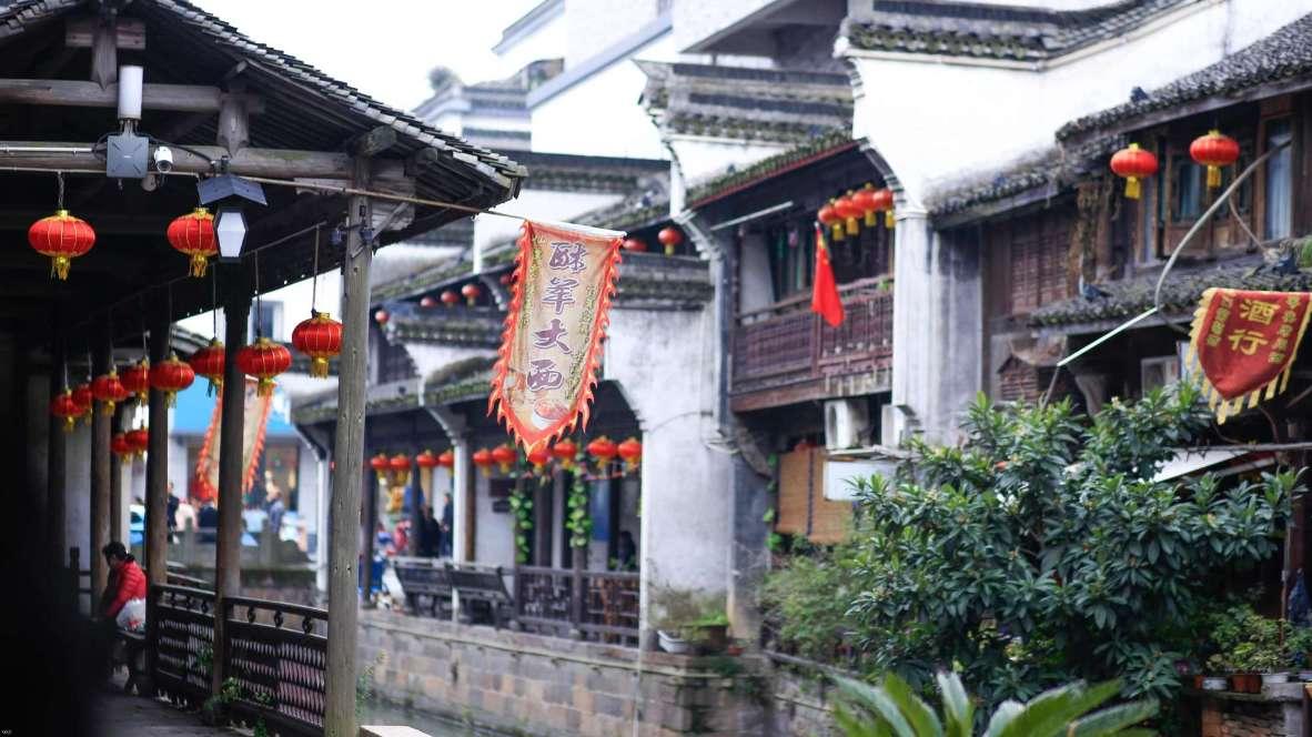 智能问答网页-家庭装修室内灯光的时候,如何布置更好看?的机智解答